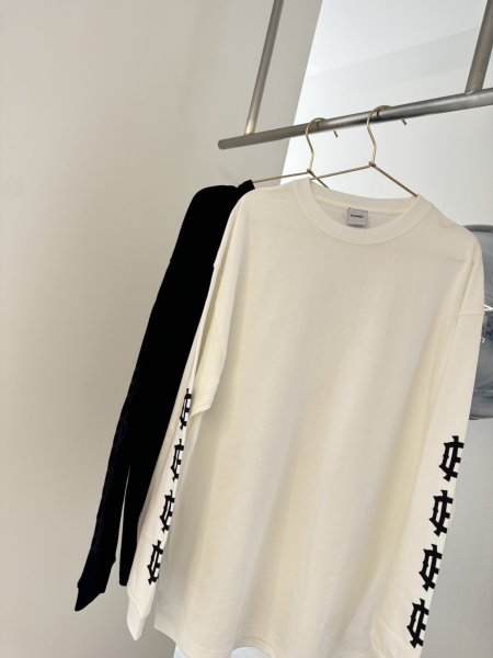 画像1: Arm Logo Long T-Shirt (1)