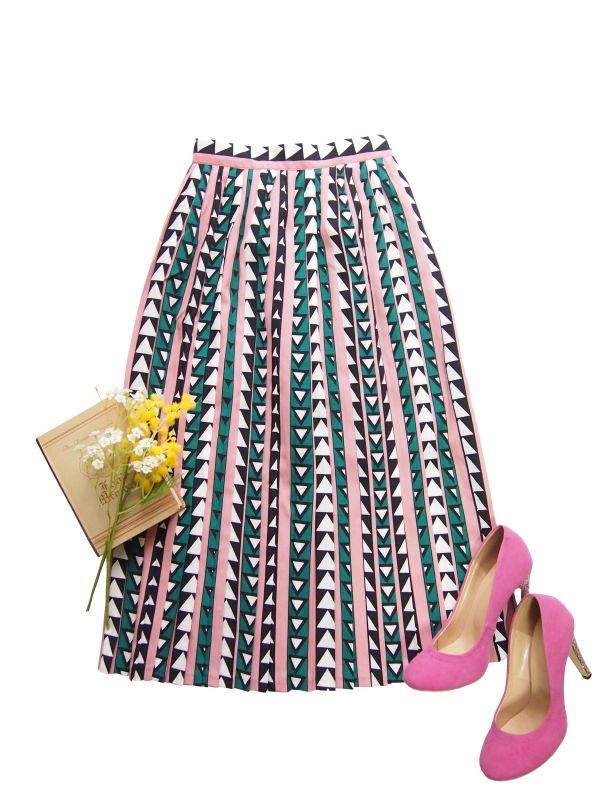 幾何学柄pinkスカート ｈｉａｎｄ